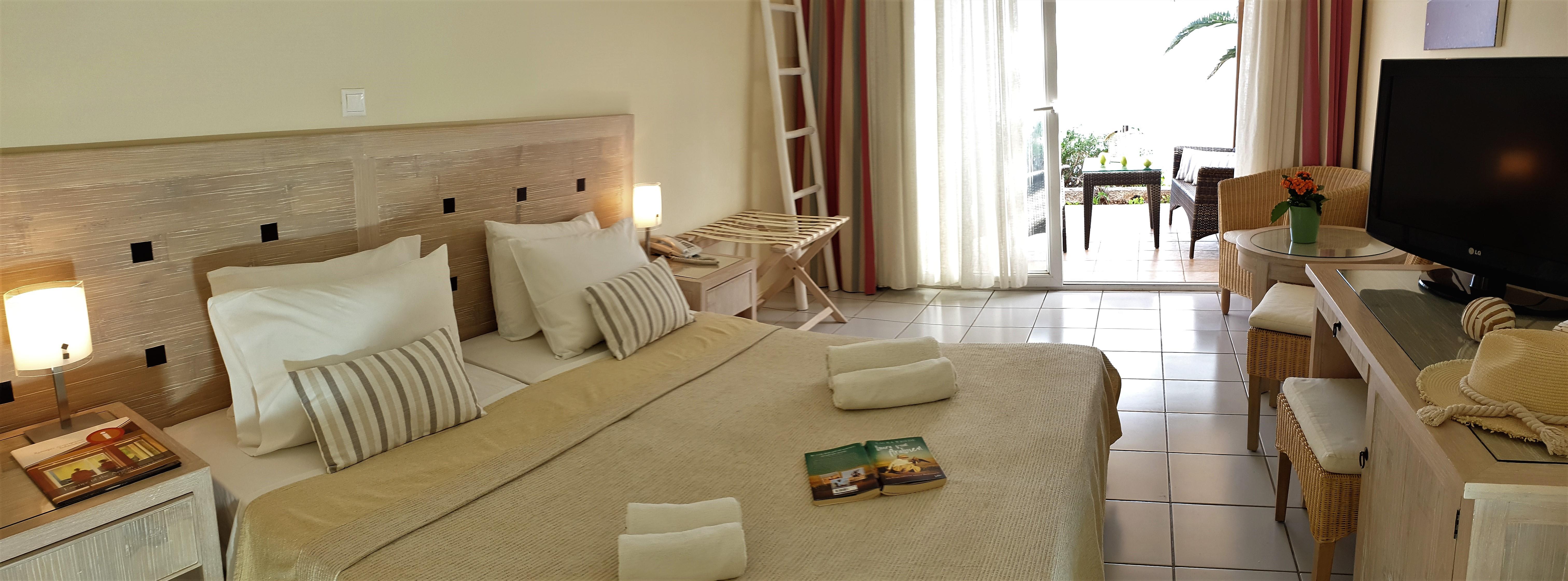 קרפס Erytha Hotel & Resort Chios מראה חיצוני תמונה