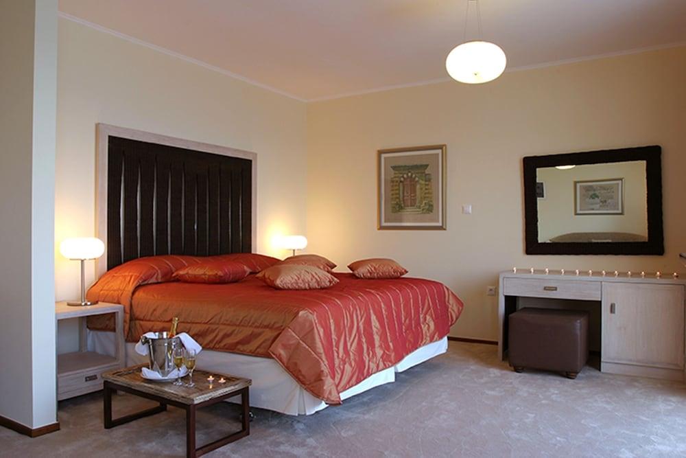קרפס Erytha Hotel & Resort Chios מראה חיצוני תמונה